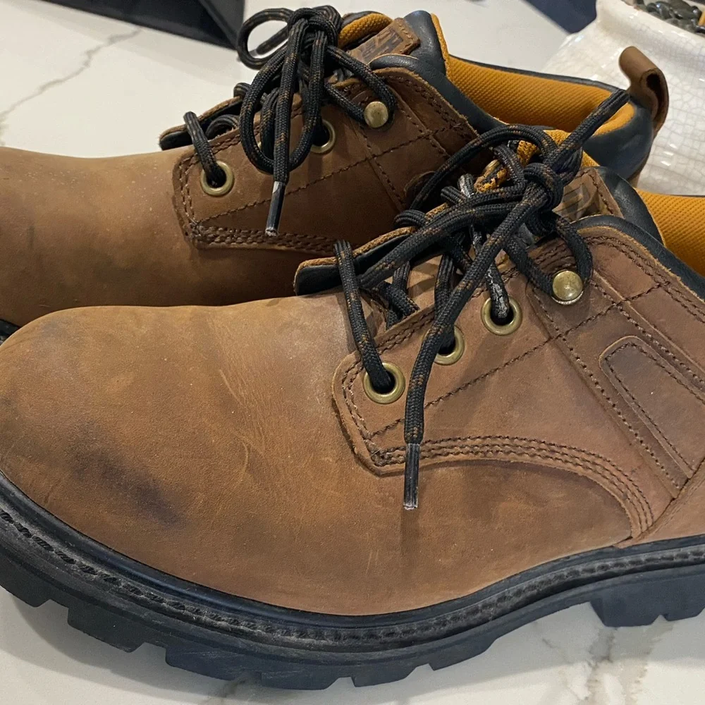 Duluth Trading Co Men's Size 11M Brown Leather Short Ankle Work boot